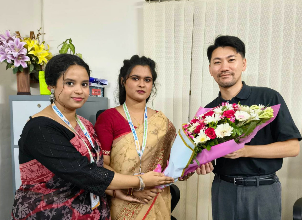 Japanese Delegates Visited the Elegant Education Office in Dhaka